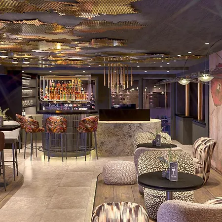 Mygoodlife & Bar 4* גרלוס