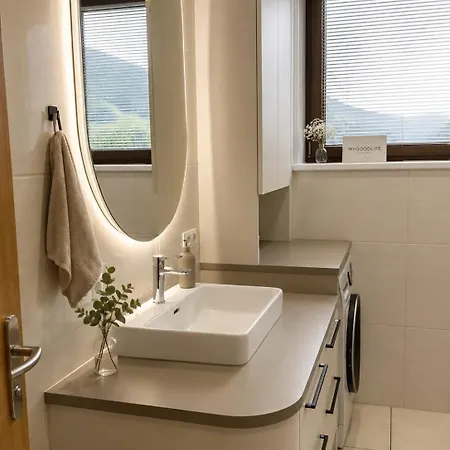 Mygoodlife & Bar 4*