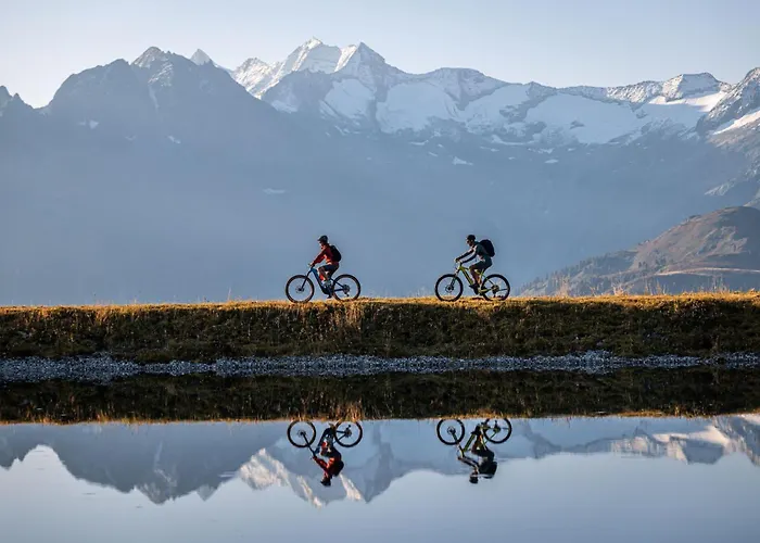 Mygoodlife & Bar Hotel 4*